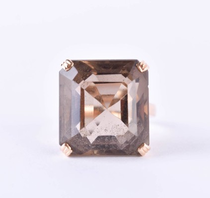 Smoky quartz ring