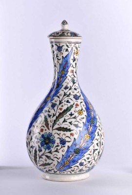 Deckelvase Iznik Keramik 