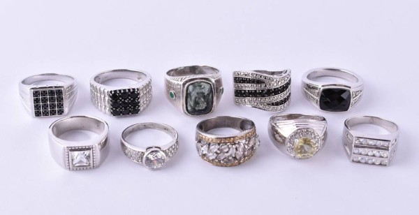 A group of rings