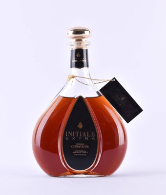 INITIALE Extra Cognac Courvoisier