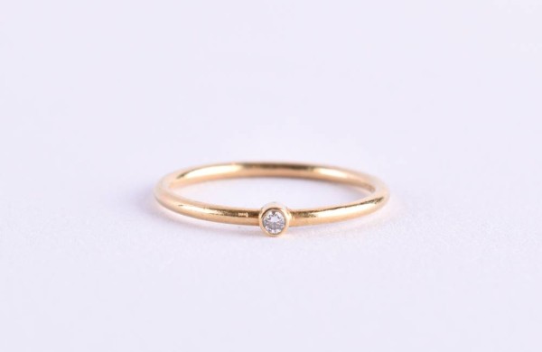 Solitary - diamond ring