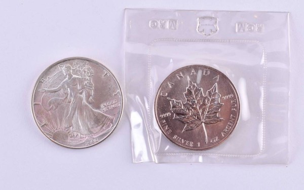 5 Dollar Canada and 1 Dollar USA