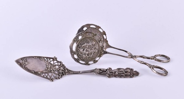 Baking tongs and cake server around 1900