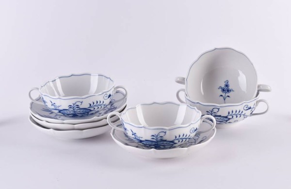 4 soup cups & 4 saucers Meissen