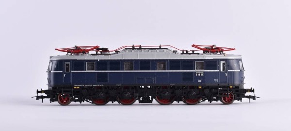 Electric locomotive E 18 35 of the DB, Roco