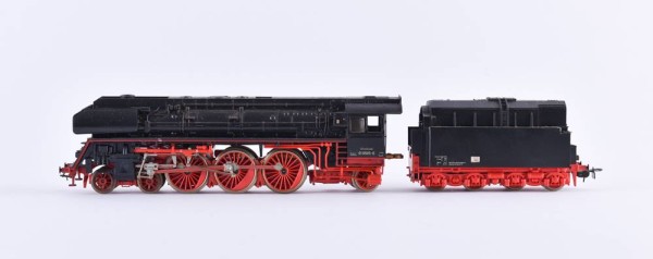 Dampflokomotive BR 010505-6 DR - Piko