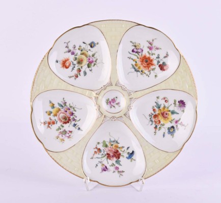 Round serving platter Dresden