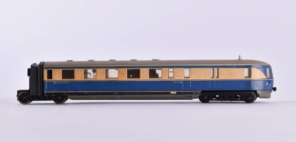 Schnelltriebwagen VT 137154 a DR - Piko