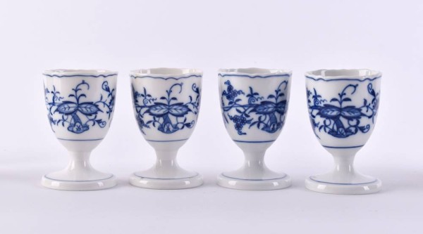 4 Meissen egg cups