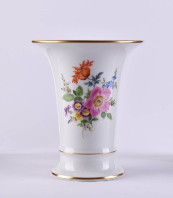 Funnel vase Meissen