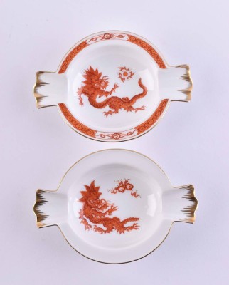 Pair of Meissen ashtrays