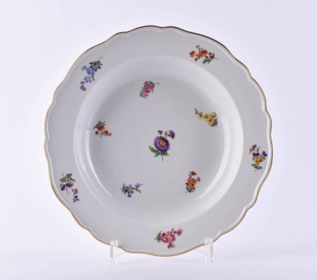 large Meissen offering bowl