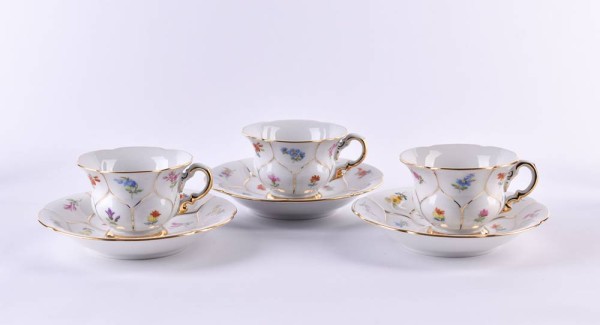 3 cups and 3 saucers Meissen,