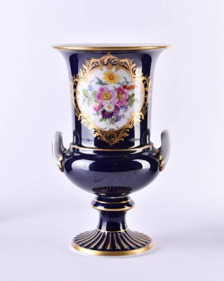 Meissen krater vase