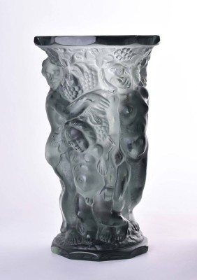 C. Schlevogt Vase -  Gablonz um 1920