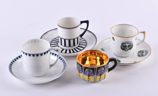 4 cups & 3 saucers Art Deco